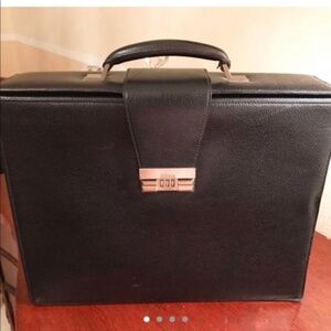 *~* Black Leather BALLY Work Bag with Lock  ~ Vintage attaché briefcase *~*